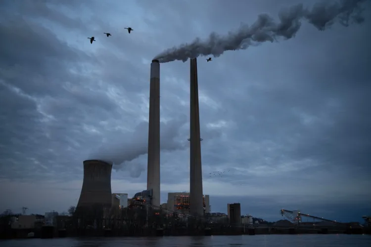 US is a big reason for the world losing ground in fight against climate change, UN report says